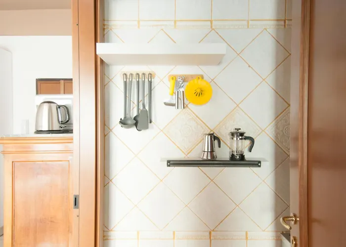 Easy Explore - Ambrogiohost * بولونيا